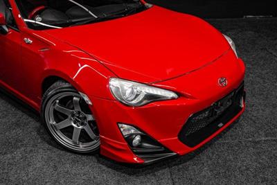 2013 Toyota 86 - Thumbnail