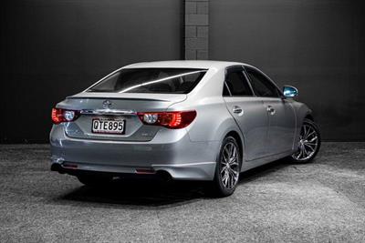 2010 Toyota MARK-X - Thumbnail