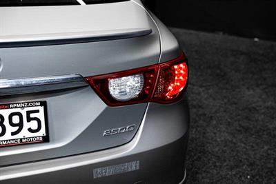 2010 Toyota MARK-X - Thumbnail