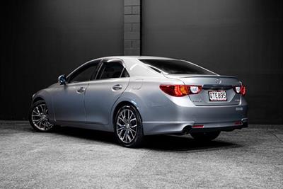 2010 Toyota MARK-X - Thumbnail