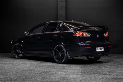 2014 Mitsubishi Lancer - Thumbnail