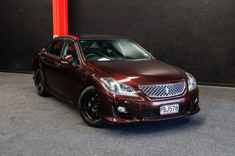 2010 Toyota Crown