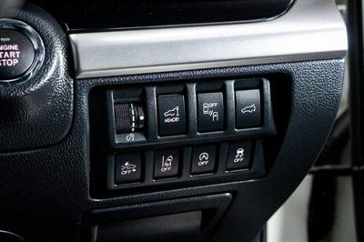 2016 Subaru Legacy - Thumbnail
