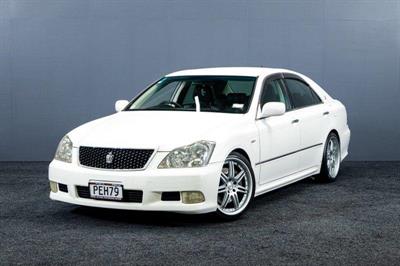 2006 Toyota Crown - Thumbnail