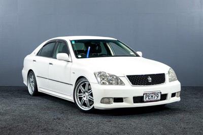 2006 Toyota Crown - Thumbnail