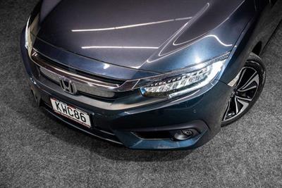 2017 Honda Civic - Thumbnail