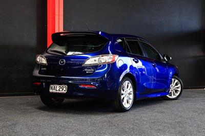 2009 Mazda Axela - Thumbnail