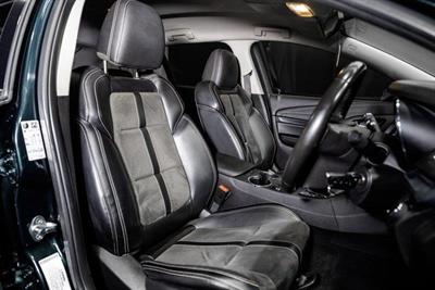 2013 Holden Commodore - Thumbnail