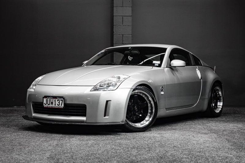 2005 Nissan Fairlady