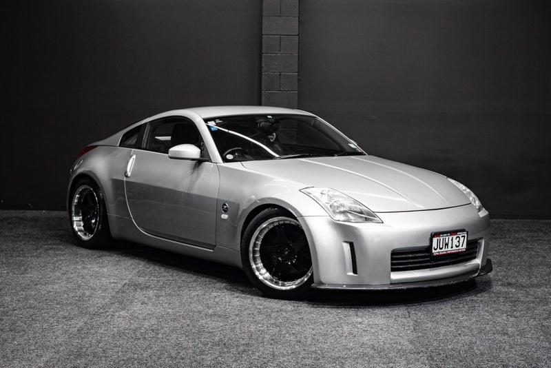 2005 Nissan Fairlady
