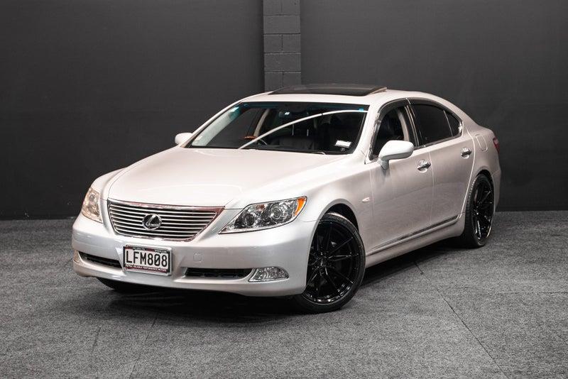 2007 Lexus LS 460
