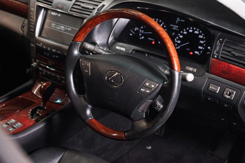 2007 Lexus LS 460