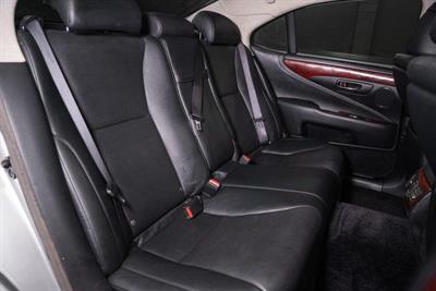 2007 Lexus LS 460 - Thumbnail