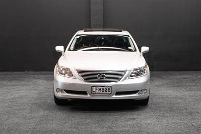 2007 Lexus LS 460 - Thumbnail