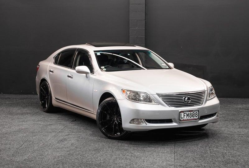 2007 Lexus LS 460