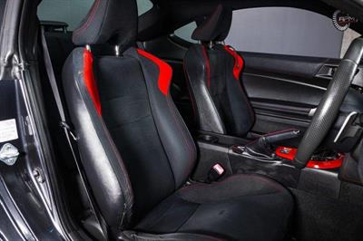2012 Toyota 86 - Thumbnail