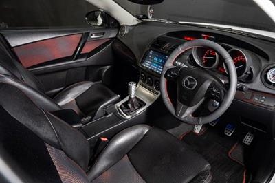 2010 Mazda Axela - Thumbnail