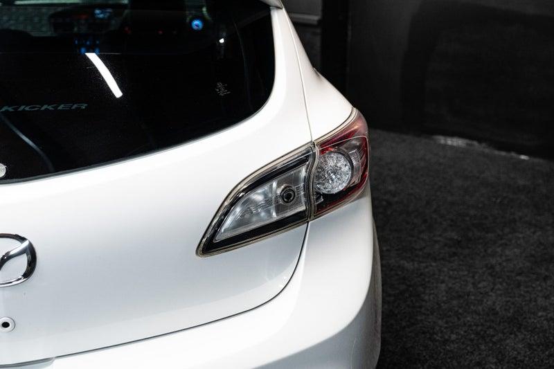 2010 Mazda Axela