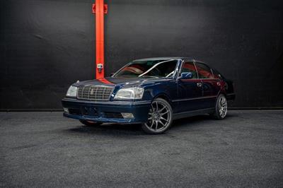 2000 Toyota Crown - Thumbnail