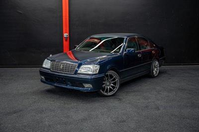 2000 Toyota Crown - Thumbnail