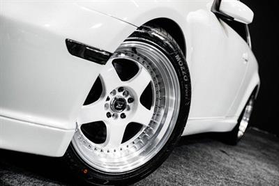 2005 Nissan Skyline - Thumbnail
