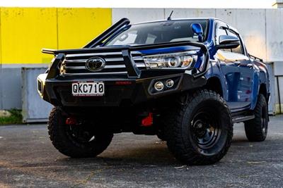2018 Toyota Hilux - Thumbnail