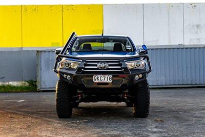 2018 Toyota Hilux - Thumbnail