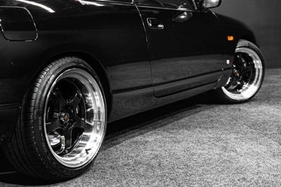 1998 Nissan Skyline - Thumbnail