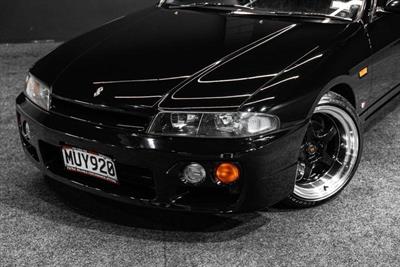 1998 Nissan Skyline - Thumbnail