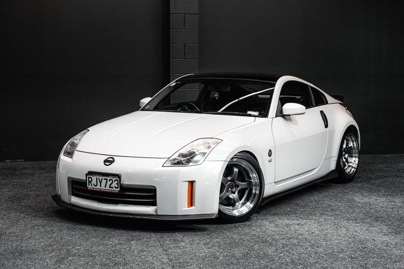 2005 Nissan Fairlady