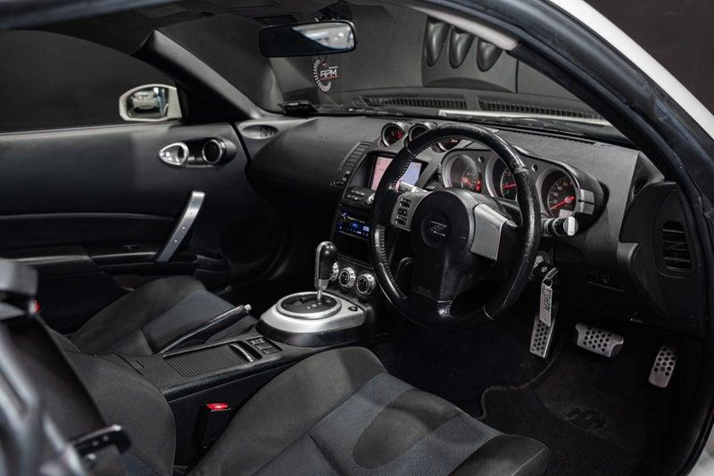 2005 Nissan Fairlady