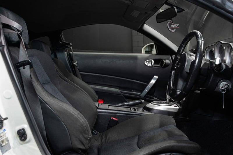 2005 Nissan Fairlady