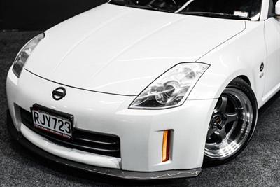 2005 Nissan Fairlady - Thumbnail