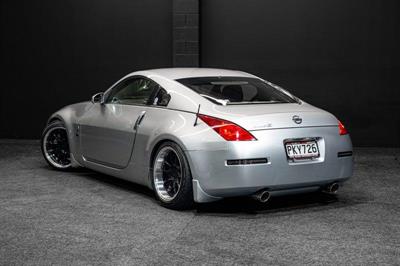 2005 Nissan Fairlady - Thumbnail