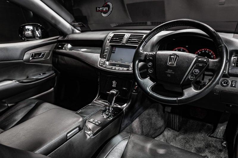 2009 Toyota Crown
