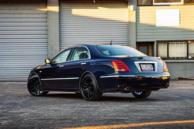 2006 Toyota Crown - Thumbnail