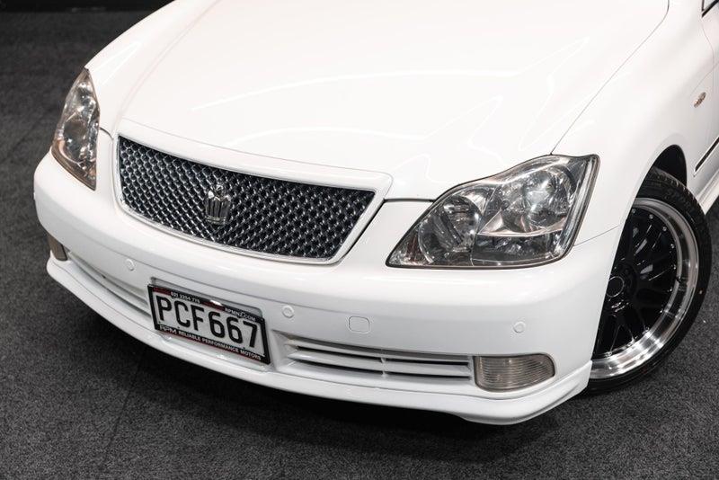 2004 Toyota Crown