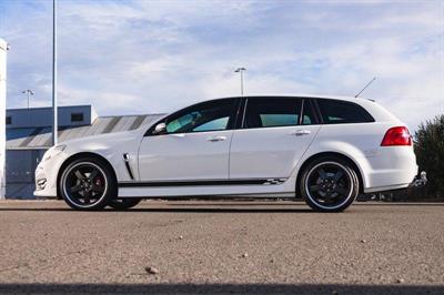 2016 Holden Commodore - Thumbnail