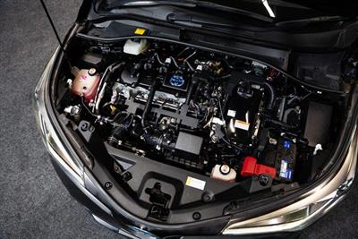 2017 Toyota C-HR - Thumbnail