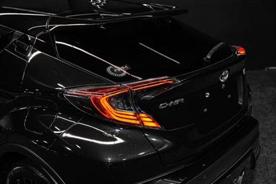 2017 Toyota C-HR - Thumbnail