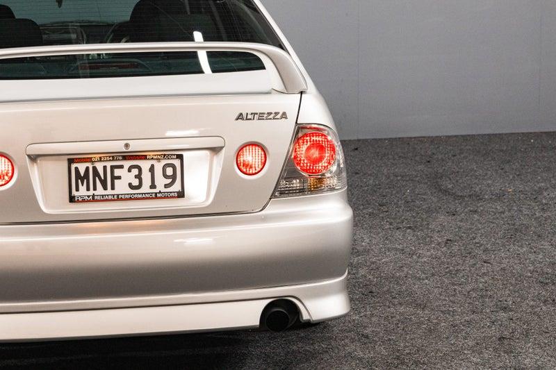 1999 Toyota Altezza