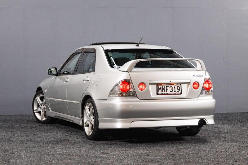 1999 Toyota Altezza