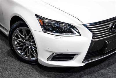 2013 Lexus LS 460 - Thumbnail