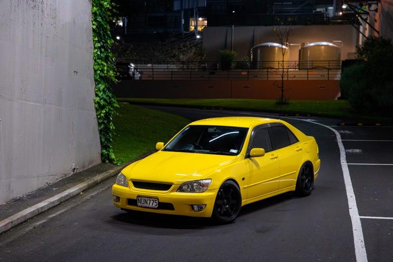 1999 Toyota Altezza