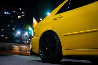 1999 Toyota Altezza - Thumbnail