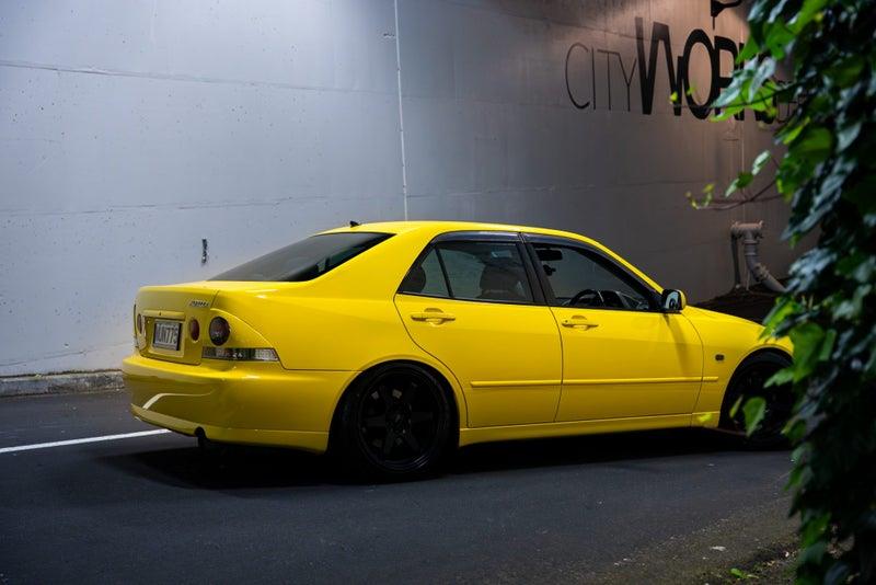 1999 Toyota Altezza