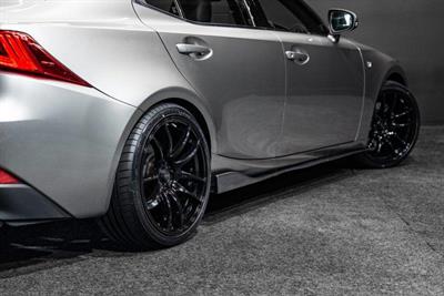 2017 Lexus IS 350 - Thumbnail