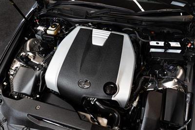 2017 Lexus IS 350 - Thumbnail