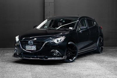 2013 Mazda Axela