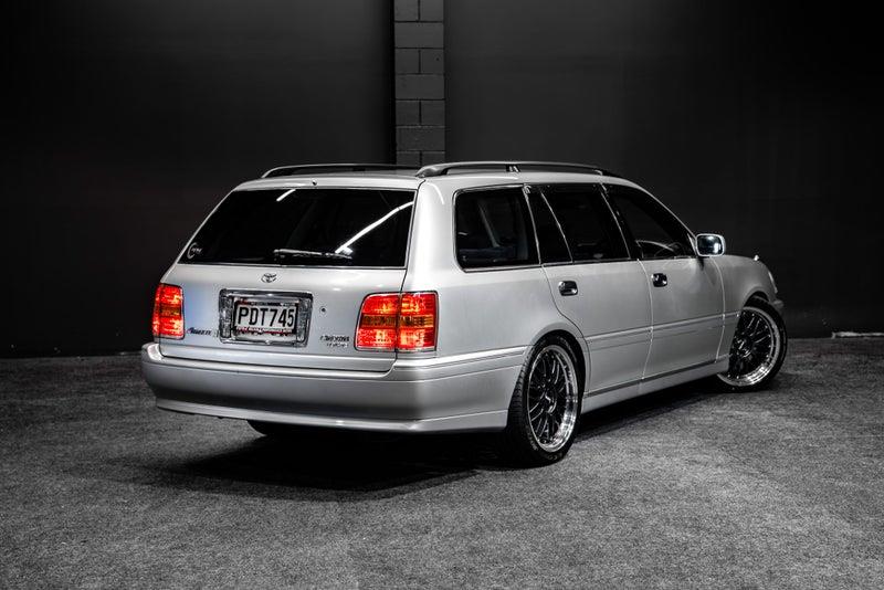 2001 Toyota Crown